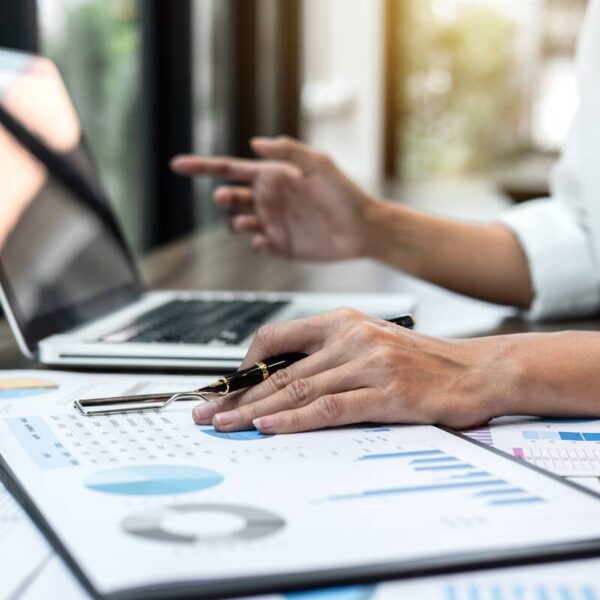 business-owner-invoice-financing-1200 business owner invoice financing