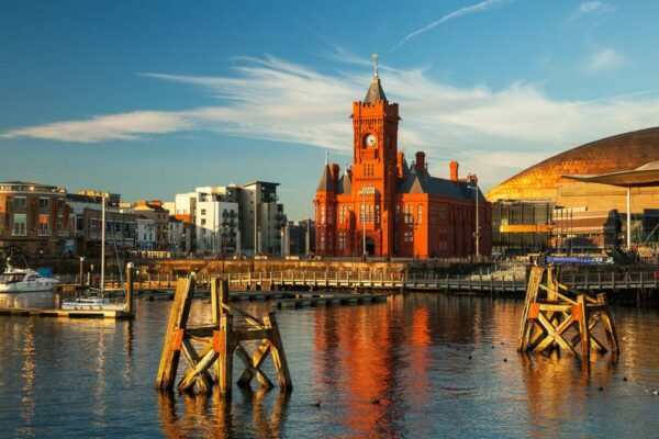 cardiff-bay-1200 picture of cardiff bay in wales