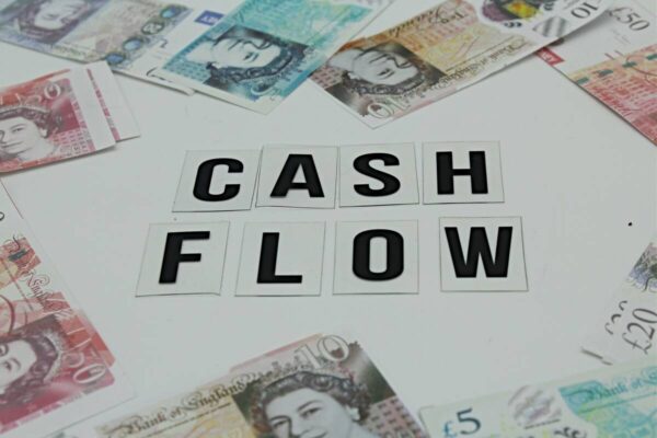 cash-flow-stats-1200 cash-flow-stats-1200