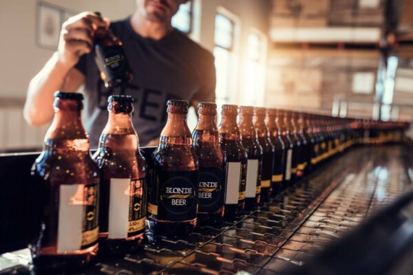 manufacturing-beer-1200 manufacturing-beer-1200